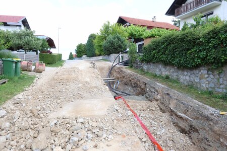 CERKNICA ŠERCERJEVA ULICA obnova 03 FOTO LJUBO VUKELIČ